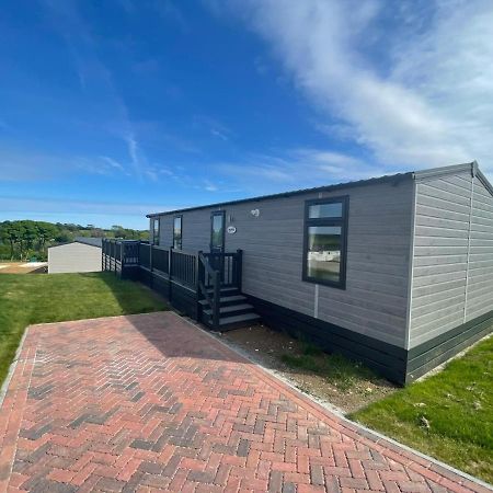 Luxury 6 Bed Lodge With Hot Tub Plymouth Exterior photo